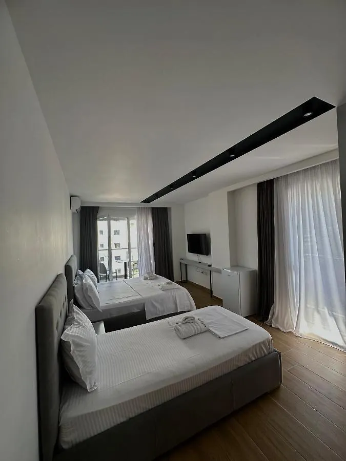 Suite Hotel Shëngjin