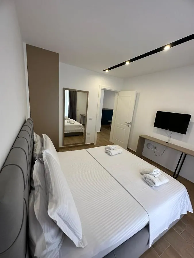 Suite Hotel Shëngjin 4*,  Albanien