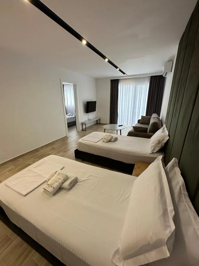 Suite Hotel Shëngjin 4*,