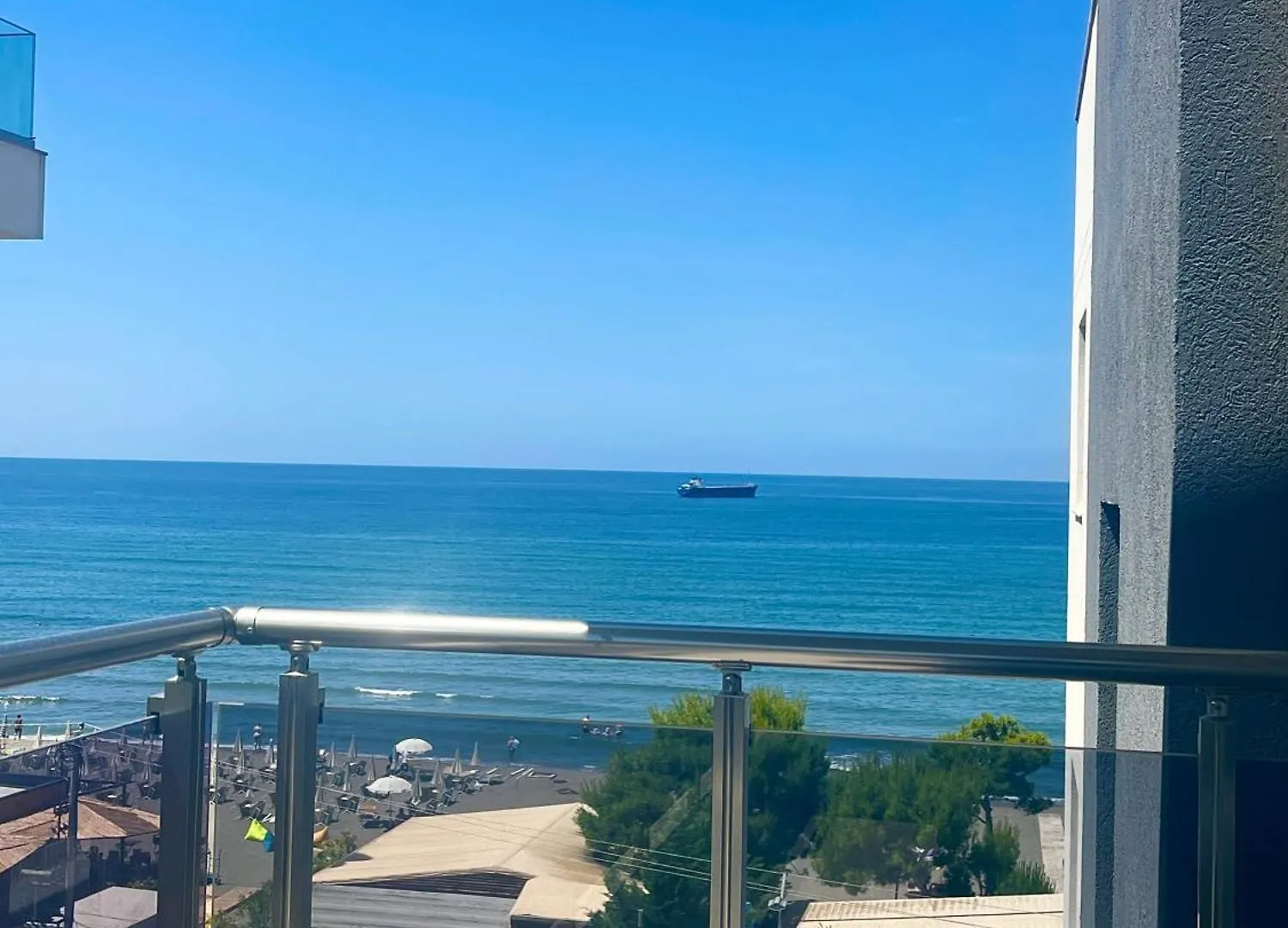 Suite Hotel Shëngjin 4*,  Albania