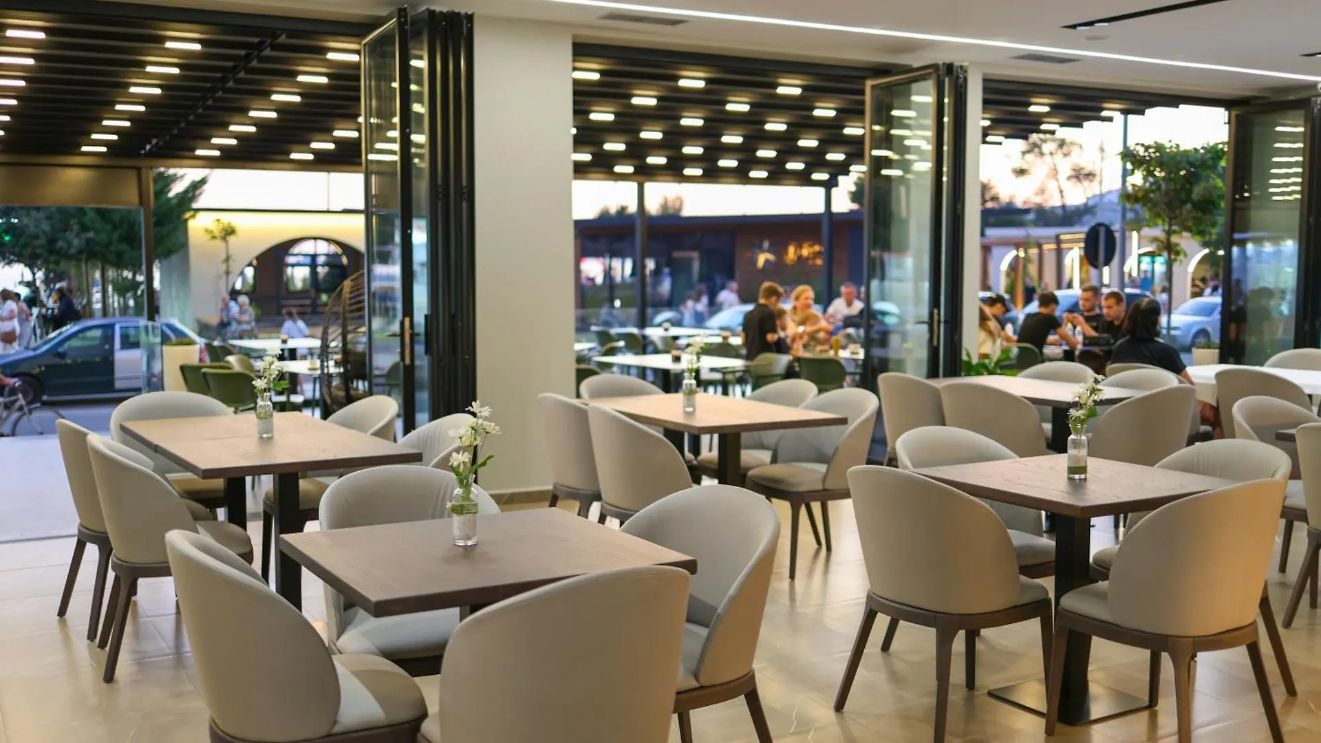 Suite Hotel Shëngjin